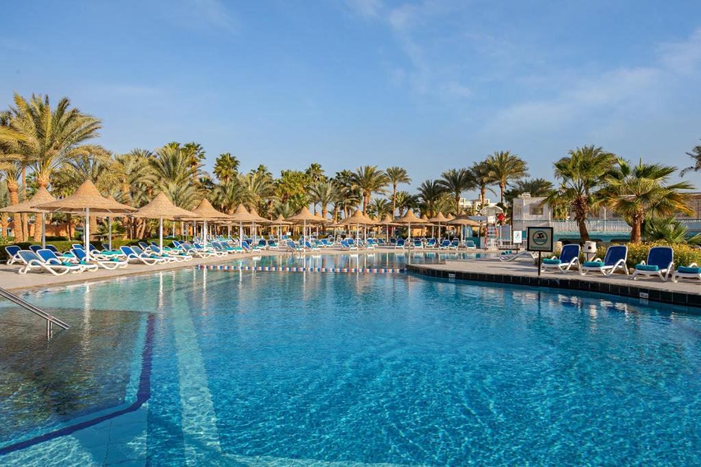 Resort Architecture