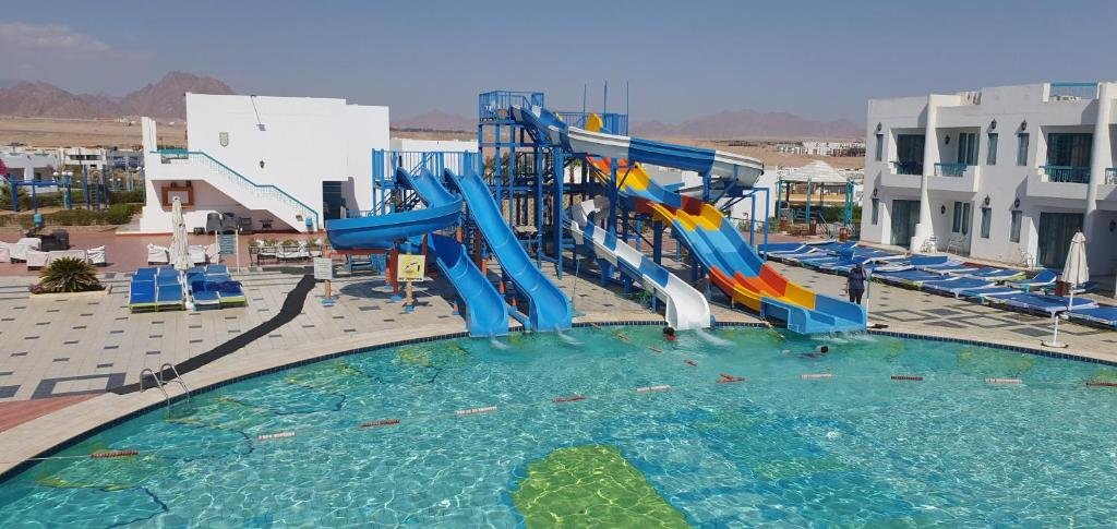 Sharm Holiday Resort Exterior