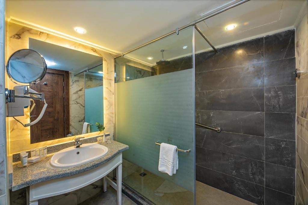 Ensuite Bathroom