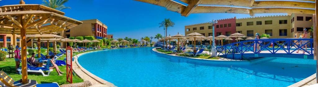 Main Swimming Pool